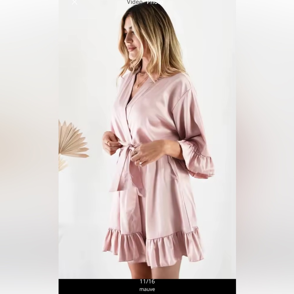Elegant Mauve Pink Bridesmaids Satin Robe with Ruffle Trim with Tie Belt S/M